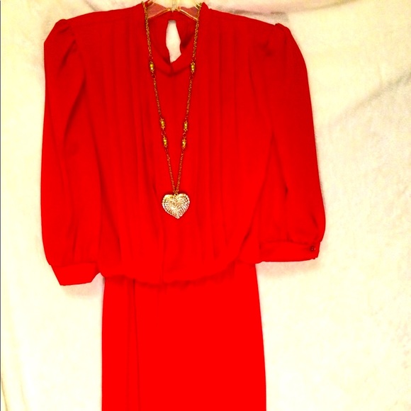 HOST PICK🌹JOSEPH RIBKOFF🌹FIRE ENGINE RED DRESS-RETRO - Picture 1 of 4